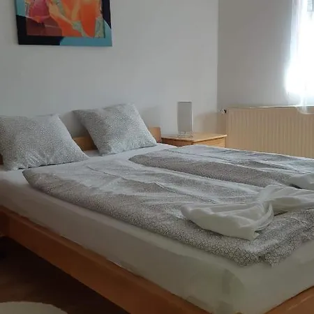 Rege Apartament Alsóörs